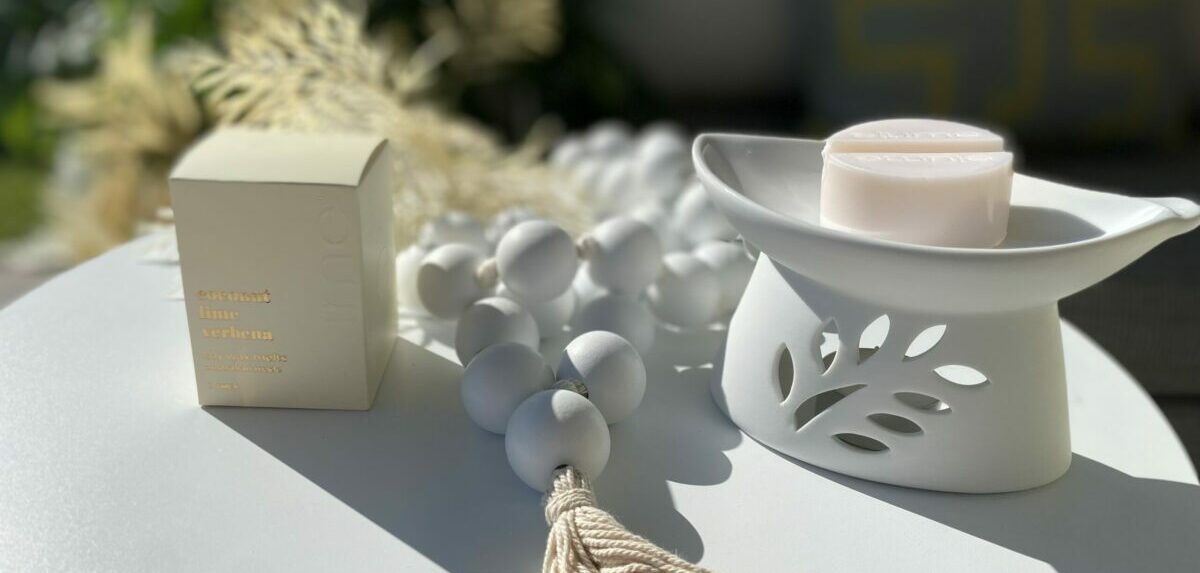 elume-oil-burners-and-soy-wax-melts