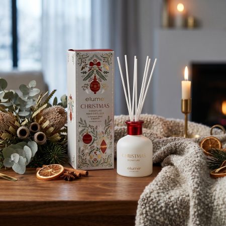elume-signature-christmas-reed-diffuser-white-glass-decorative-bottle-gift-box-cinnamon-spice-berries-fragrance-side-view (Product Staging) (6)